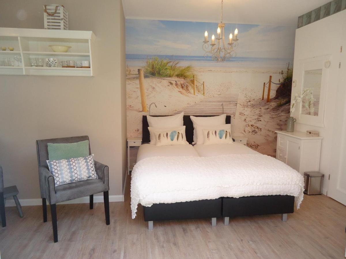 Bed & Breakfast Zeeduinsepoort Met Sauna Оосткапелл Экстерьер фото